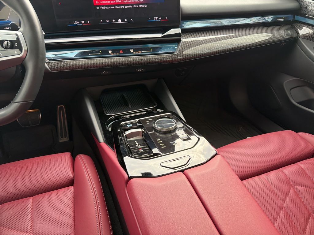 Thumbnail: 2024 BMW i5 - 16