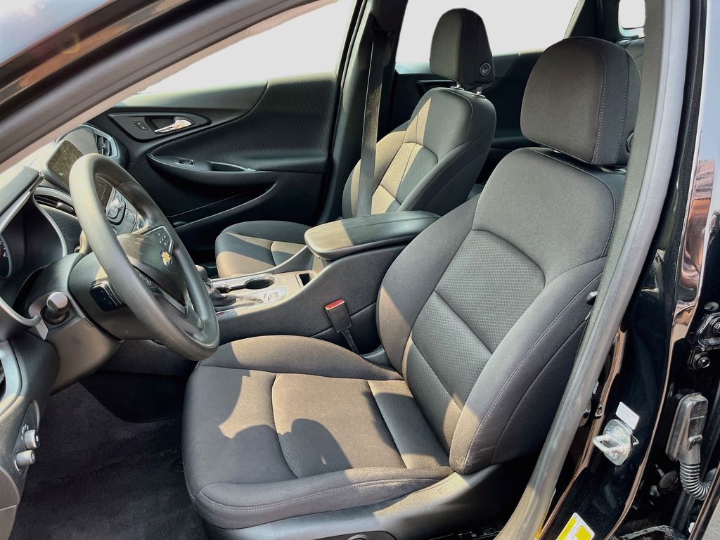 Used 2024 Black Chevrolet LT image 20