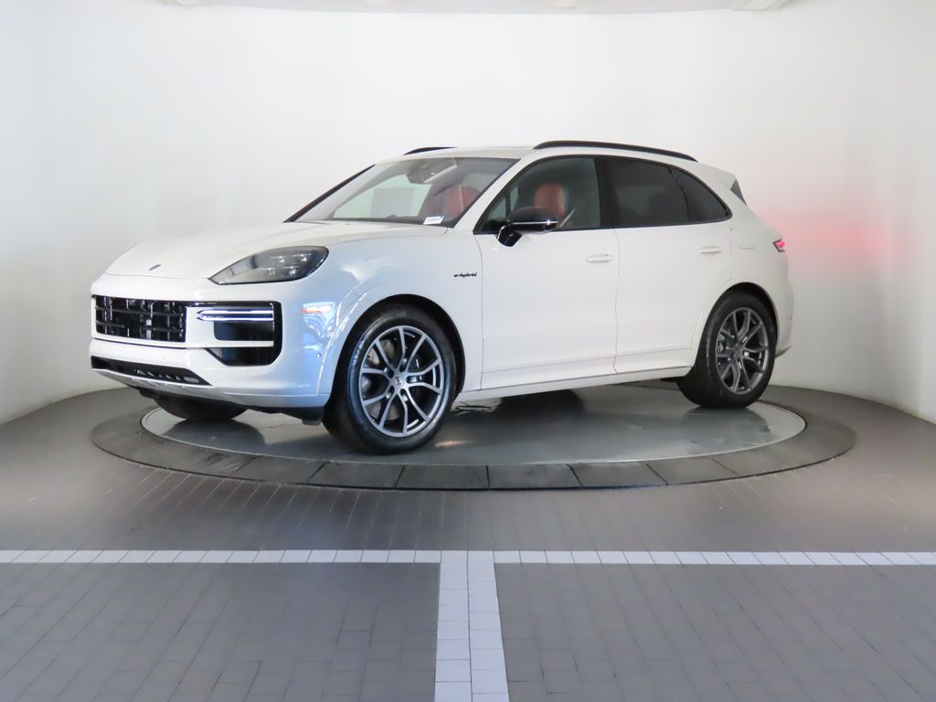Thumbnail: 2025 Porsche Cayenne - 1