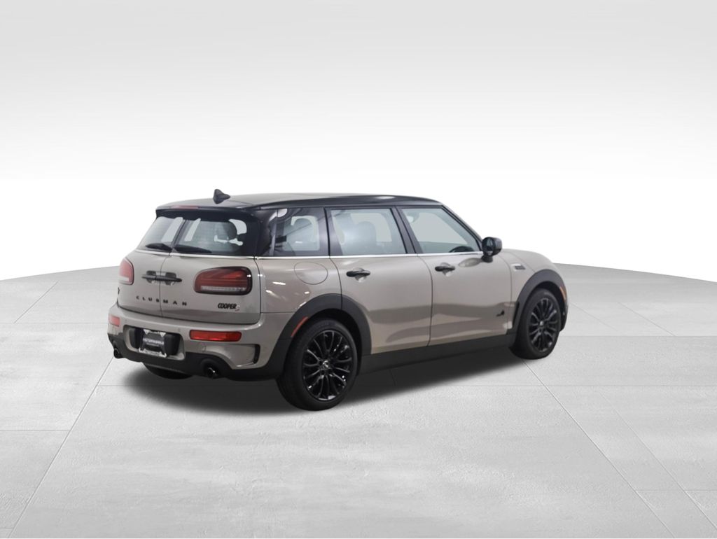 Thumbnail: 2023 MINI Cooper Clubman - 5