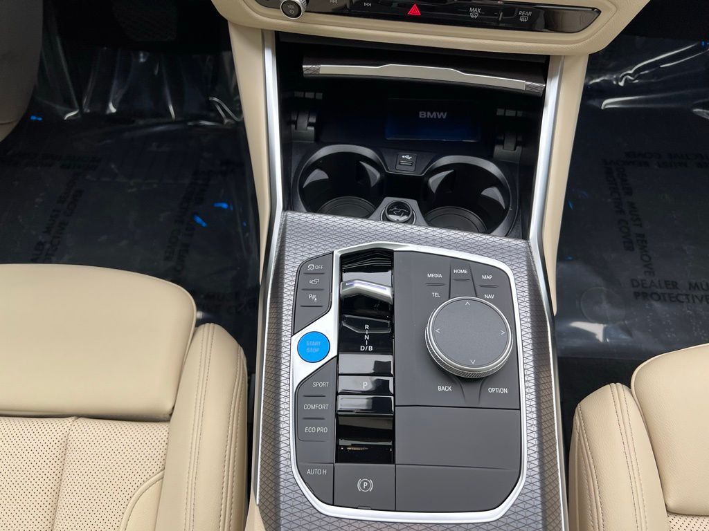 2025 BMW i4 eDrive40 13