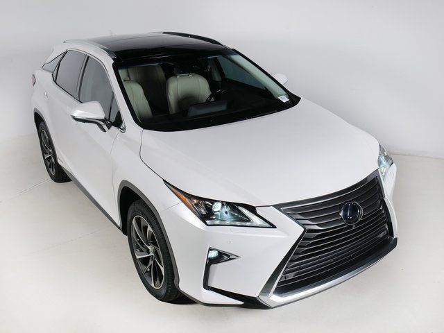 Used 2019 White Lexus 450h image 4