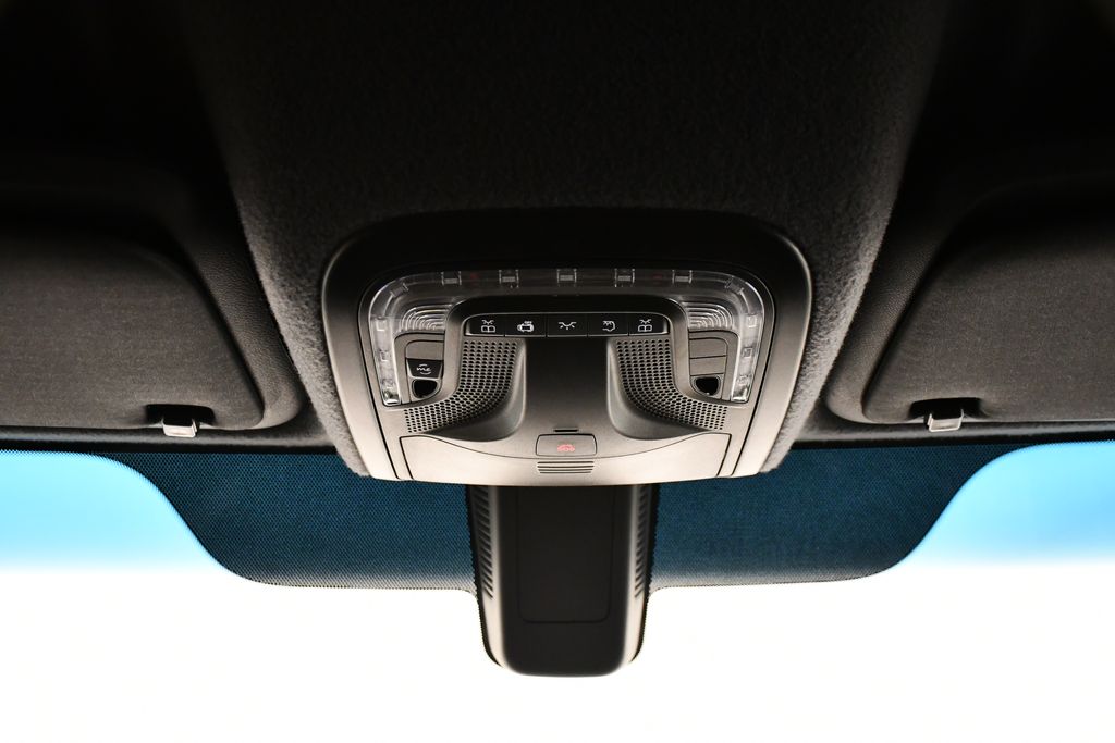 Thumbnail: 2025 Mercedes-Benz Sprinter - 12