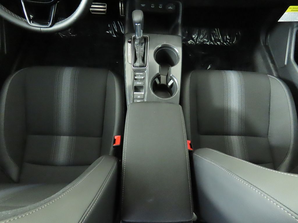 2025 Honda Civic Sport 16