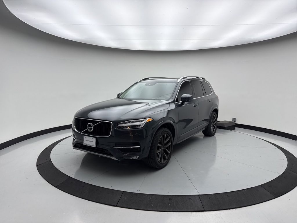 2016 Volvo XC90 T6 Momentum -
                Chantilly, VA