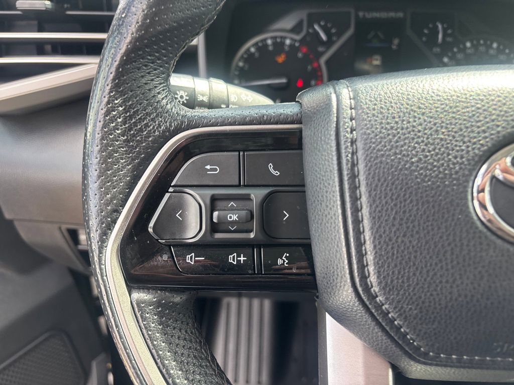 Used Car 2022 Toyota Tundra  Sr5 For Sale Under $40,000 In Austin, Texas