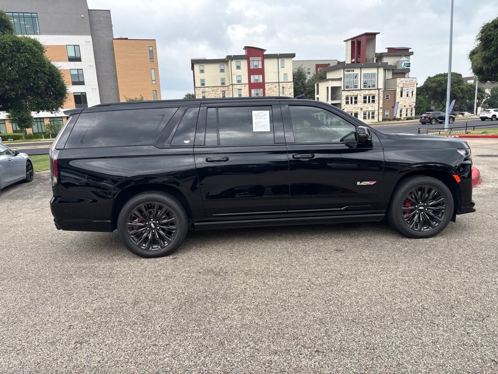 Thumbnail: 2024 Cadillac Escalade - 6