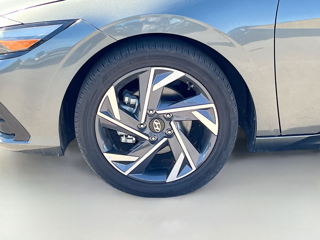 Used 2025 Gray Hyundai Limited image 30