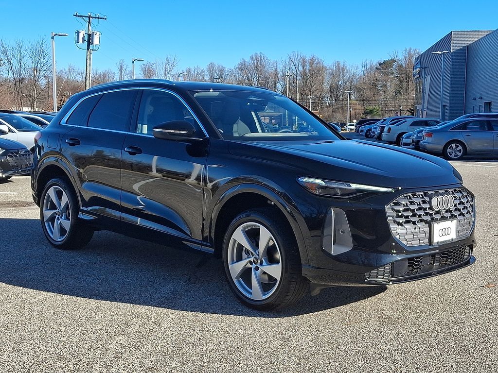 Thumbnail: 2025 Audi Q5 - 2