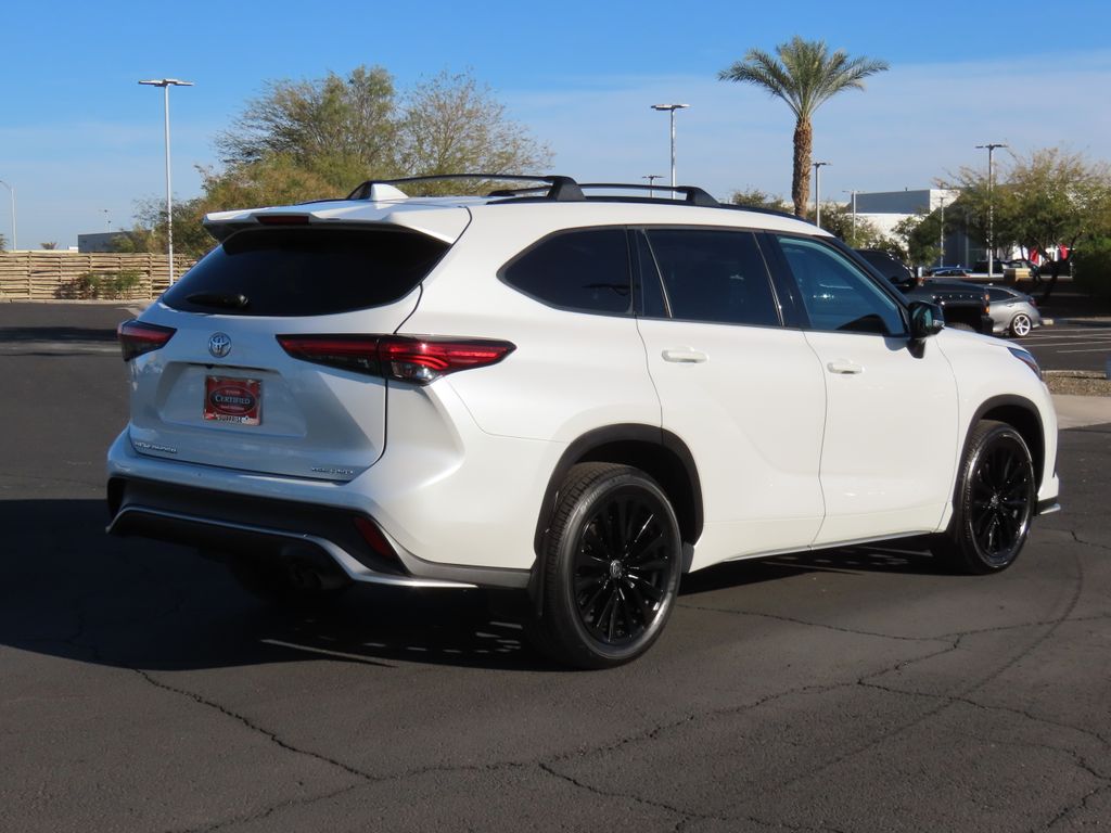 2023 Toyota Highlander XSE 5