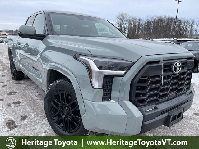 2022 Toyota Tundra SR5 Double Cab 4WD