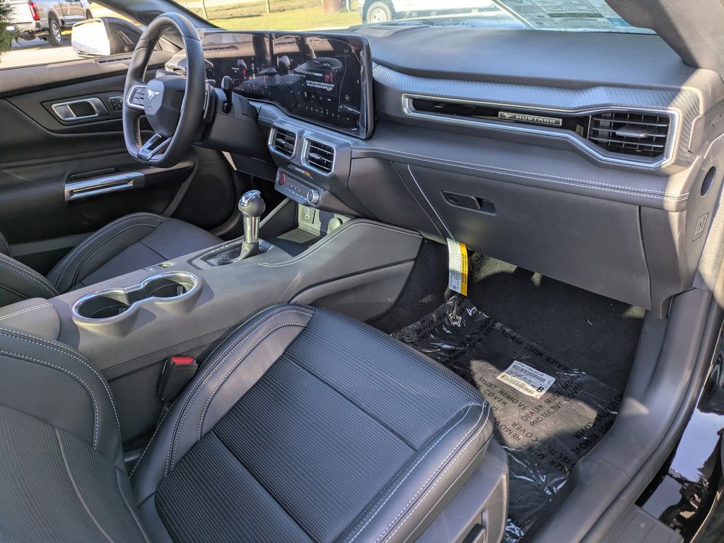 2025 Ford Mustang GT Premium Fastback