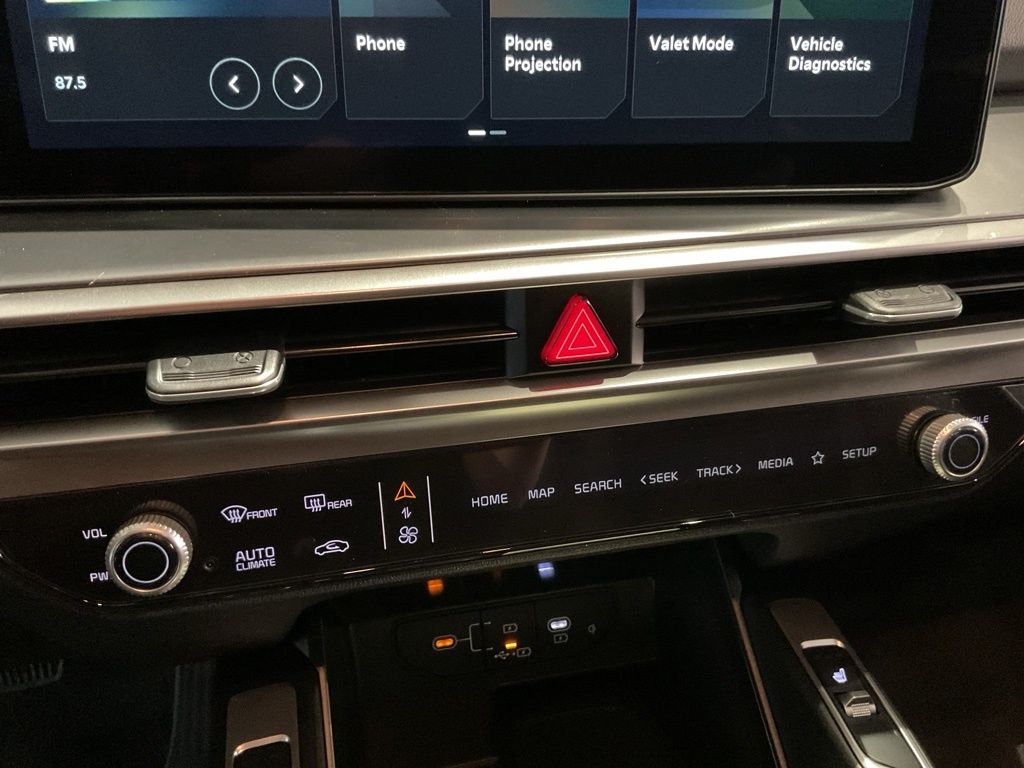 New 2026 White Kia S image 14