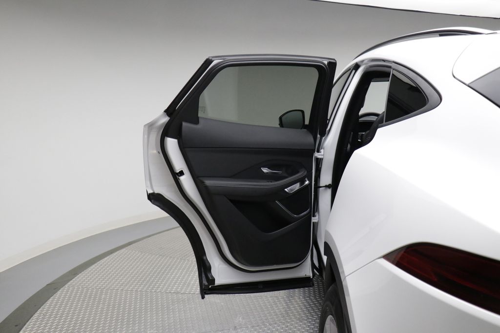 2020 Jaguar E-Pace  12