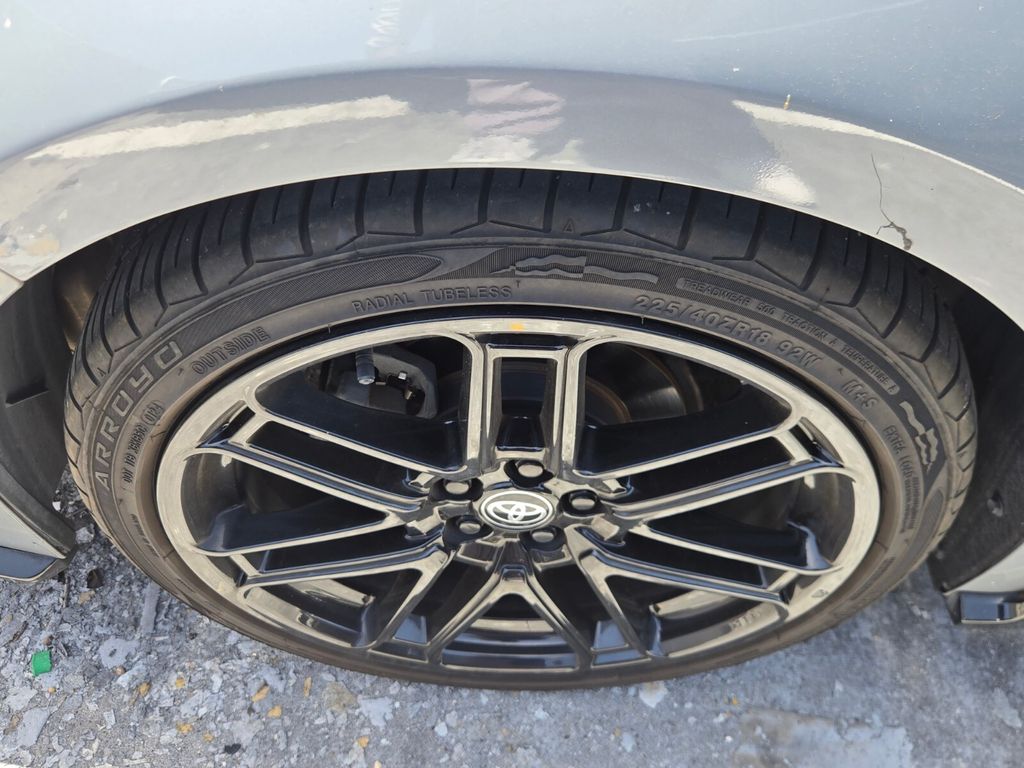 2021 Toyota Corolla - $16,285