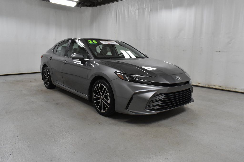 2025 Toyota Camry XLE