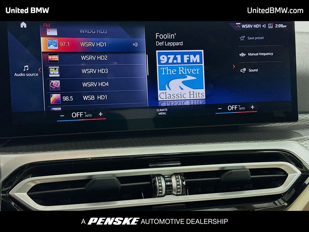 Thumbnail: 2023 BMW i4 - 8