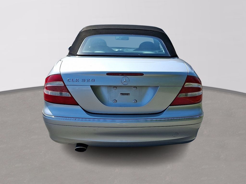 Thumbnail: 2004 Mercedes-Benz CLK - 5