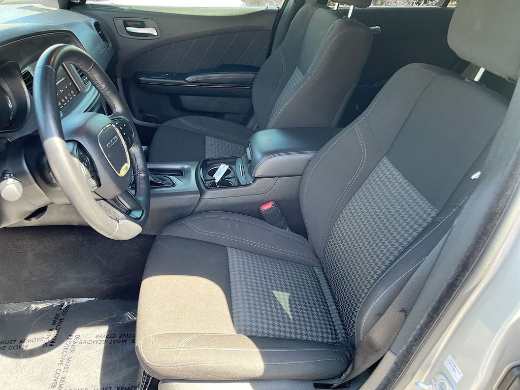 Used 2023 Silver Dodge SXT image 21