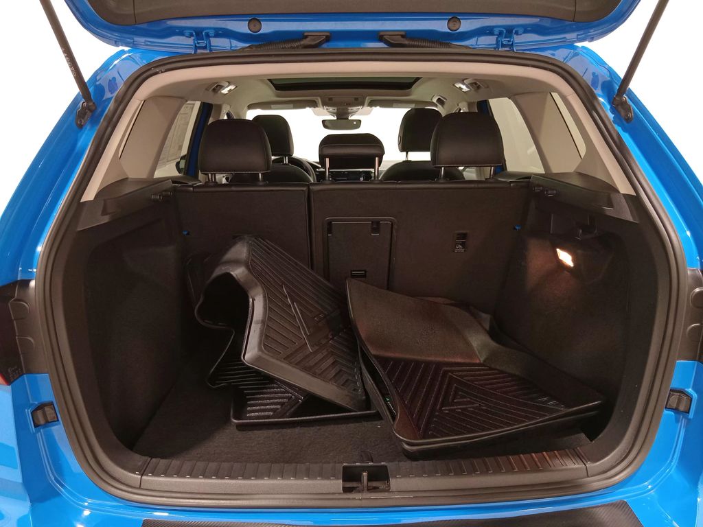 2023 Volkswagen Taos 1.5T SEL