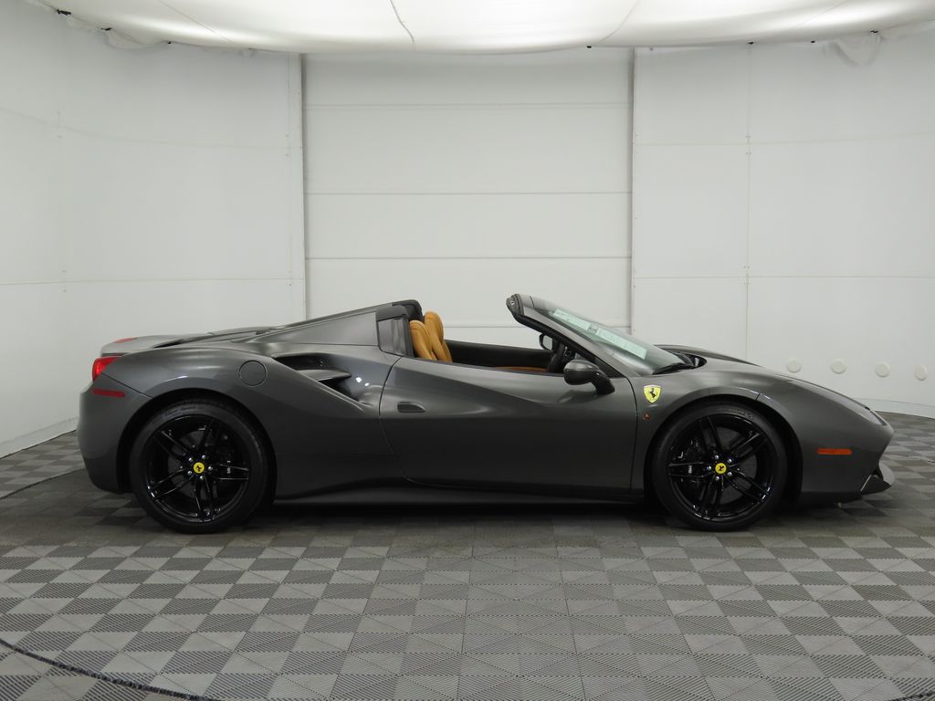 2018 Ferrari 488 Spider 4