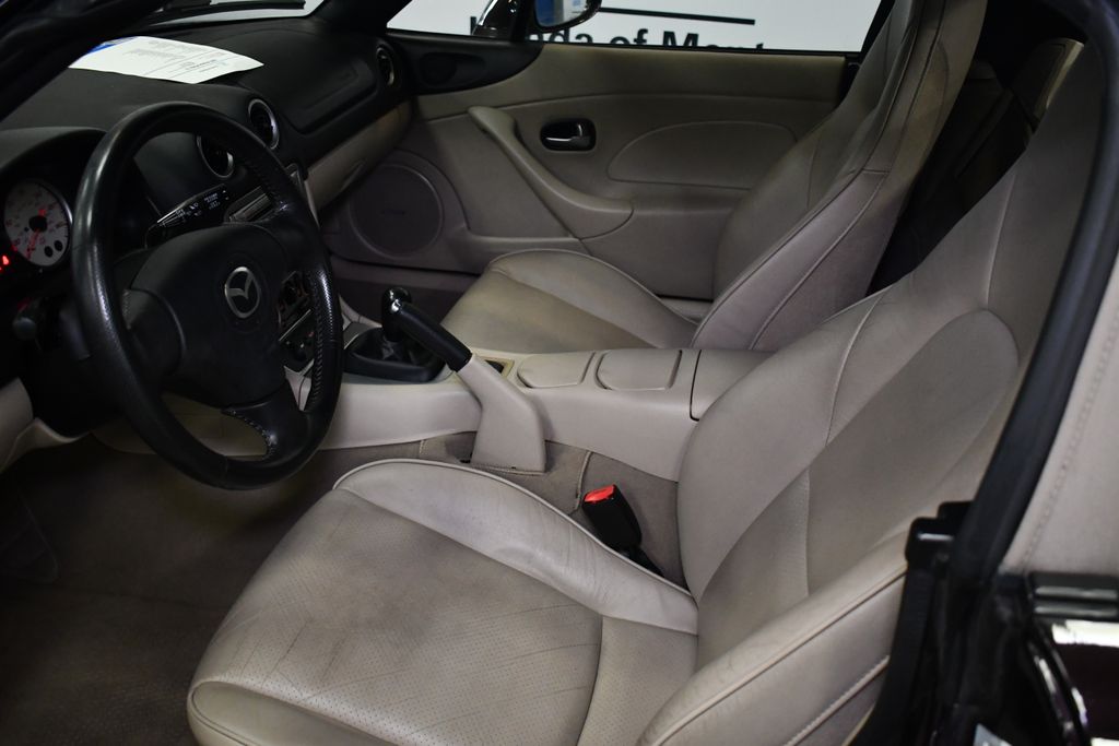 Thumbnail: 2005 Mazda MX-5 Miata - 15