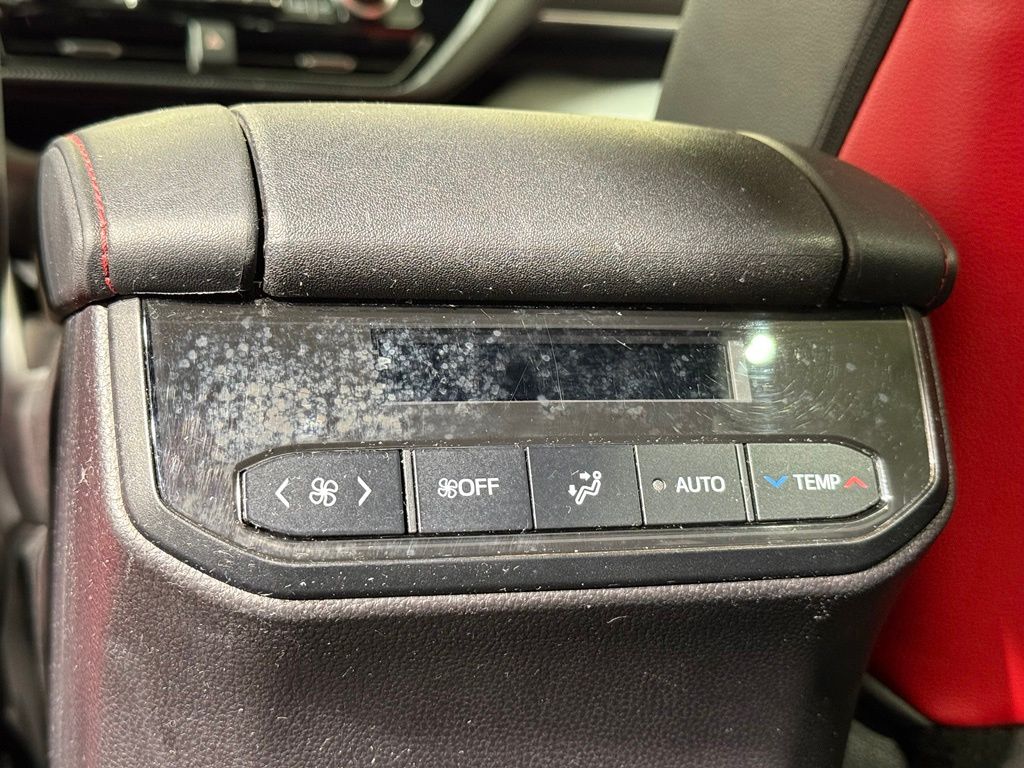 Thumbnail: 2021 Toyota Highlander - 22