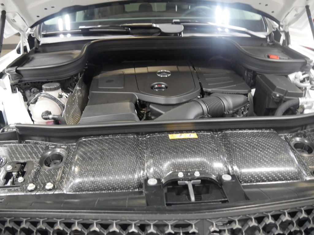 Thumbnail: 2026 Mercedes-Benz GLE - 9