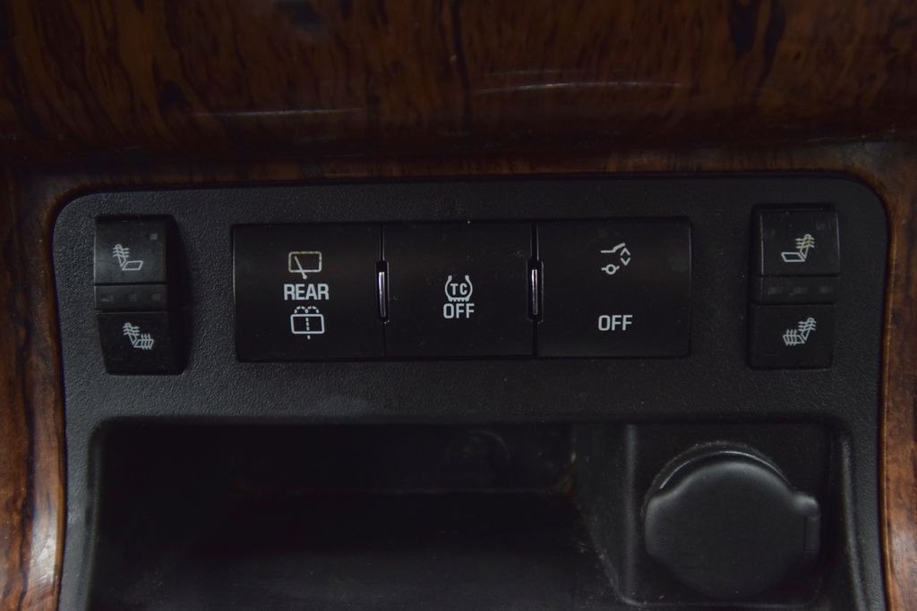 used 2014 Chevrolet Traverse car, priced at $7,500