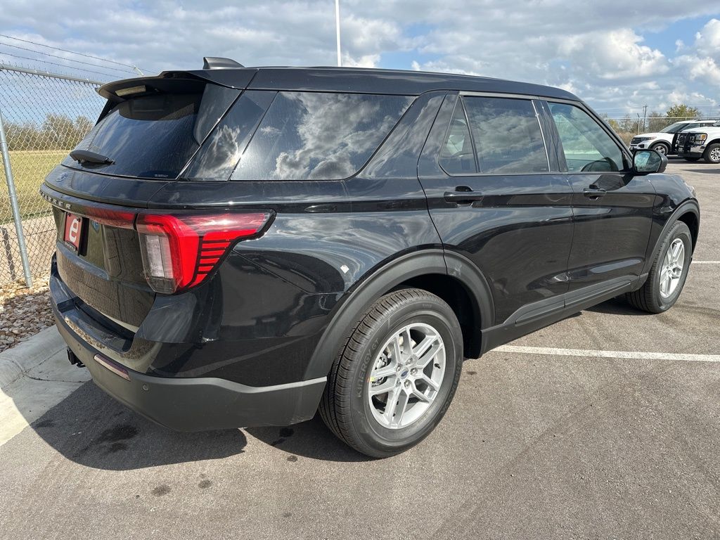 2026 Ford Explorer Active - 7