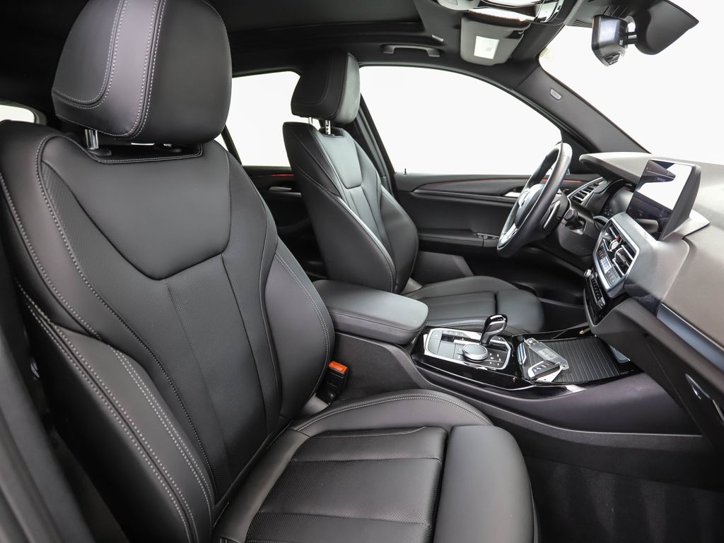 Thumbnail: 2024 BMW X3 - 31