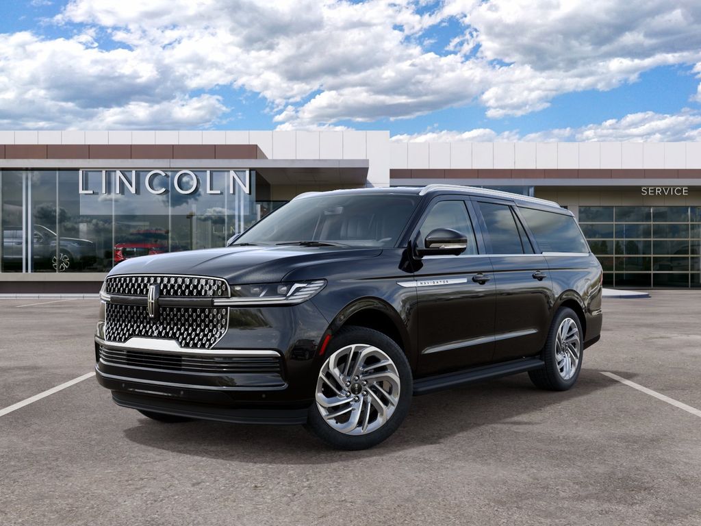 Thumbnail: 2027 Lincoln Navigator L - 2