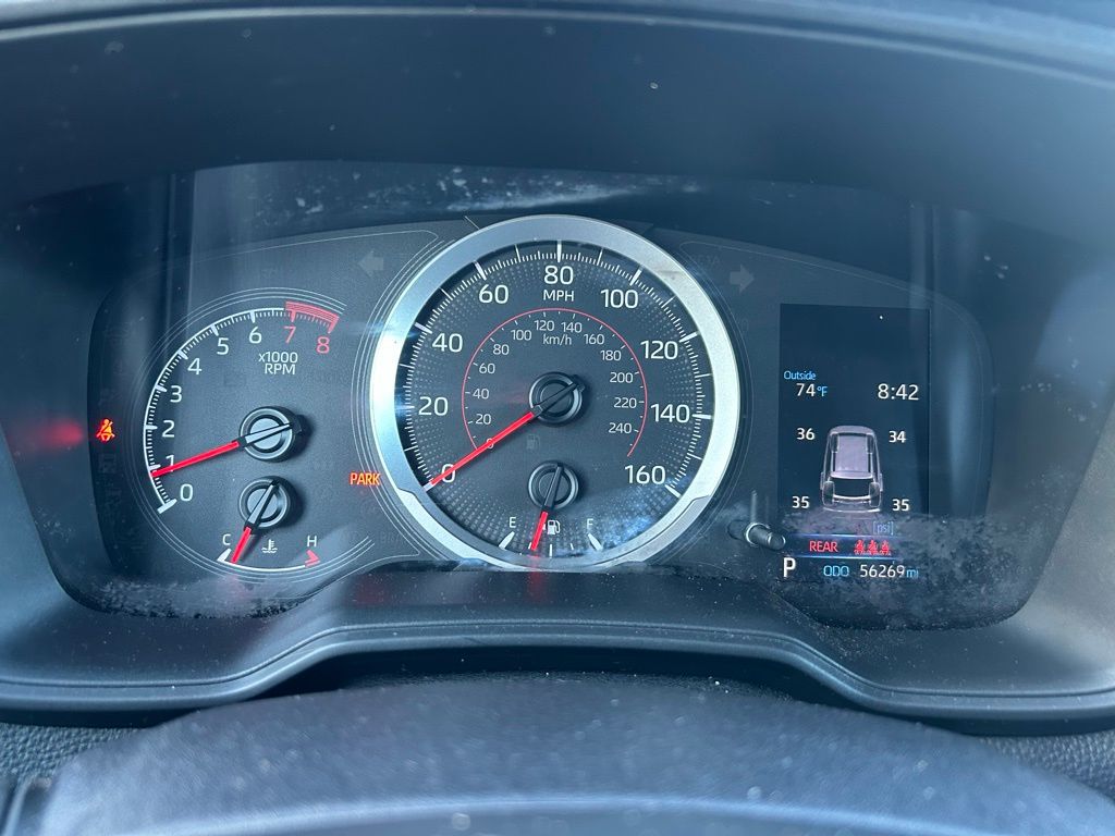 Thumbnail: 2022 Toyota Corolla Cross - 22