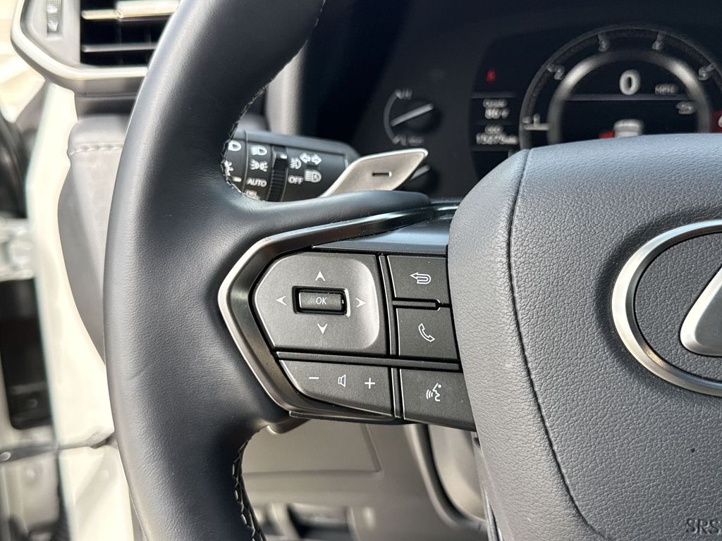 Thumbnail: 2024 Lexus LX - 26