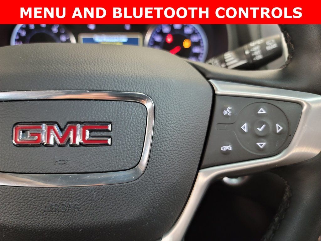2024 GMC Terrain SLT photo