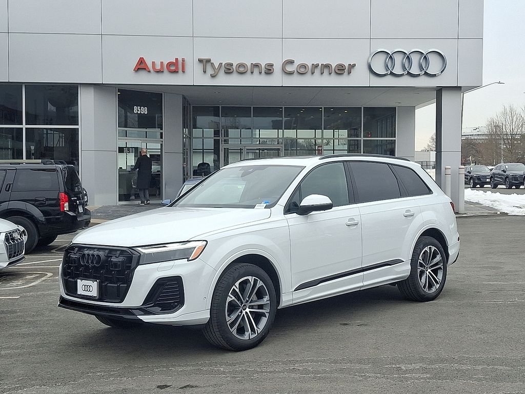 Thumbnail: 2026 Audi Q7 - 1