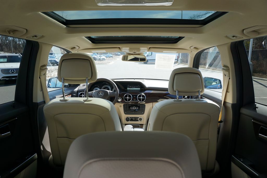 Thumbnail: 2014 Mercedes-Benz GLK - 21