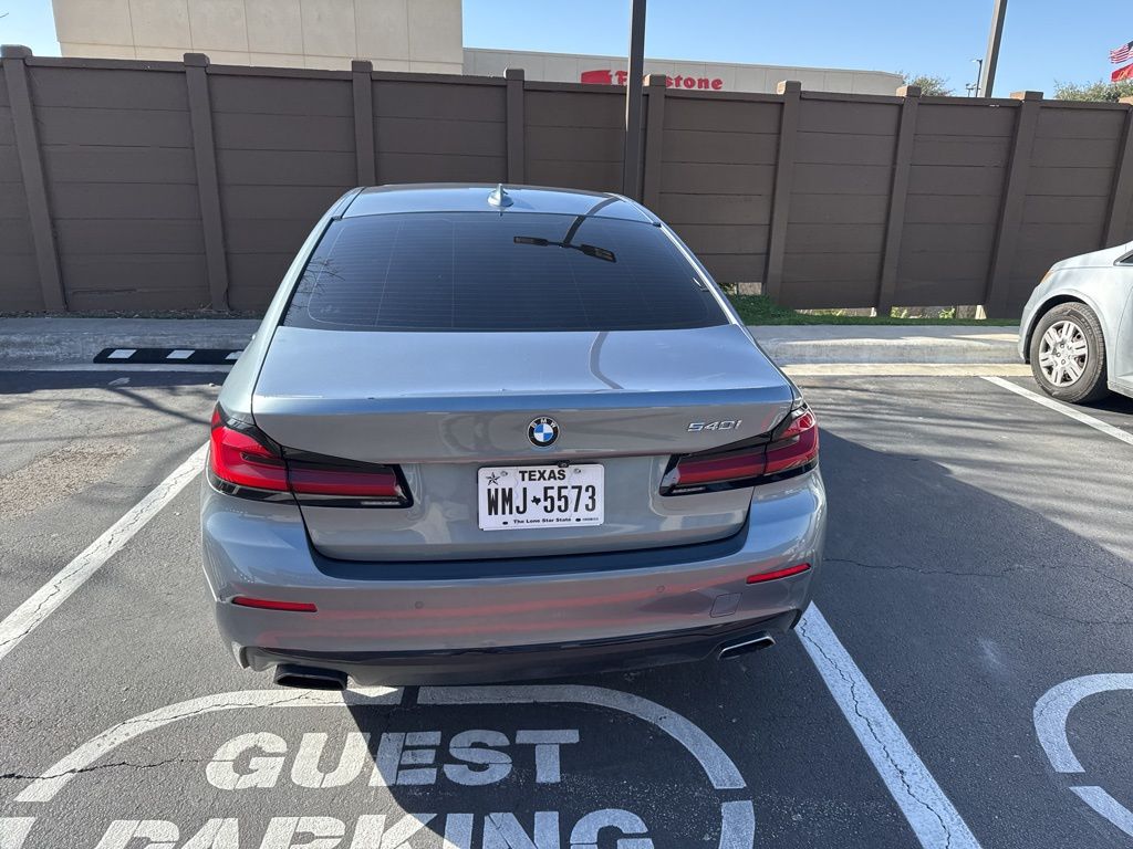 Thumbnail: 2021 BMW 5 Series - 12