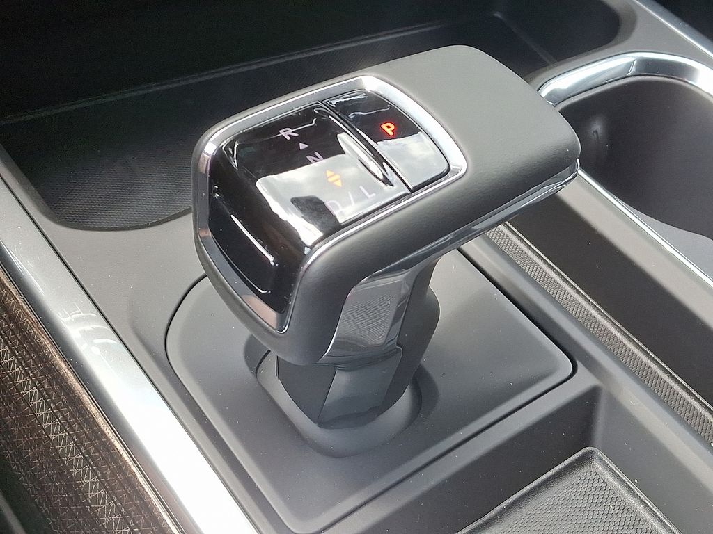 2025 Chevrolet Silverado 1500 RST 7
