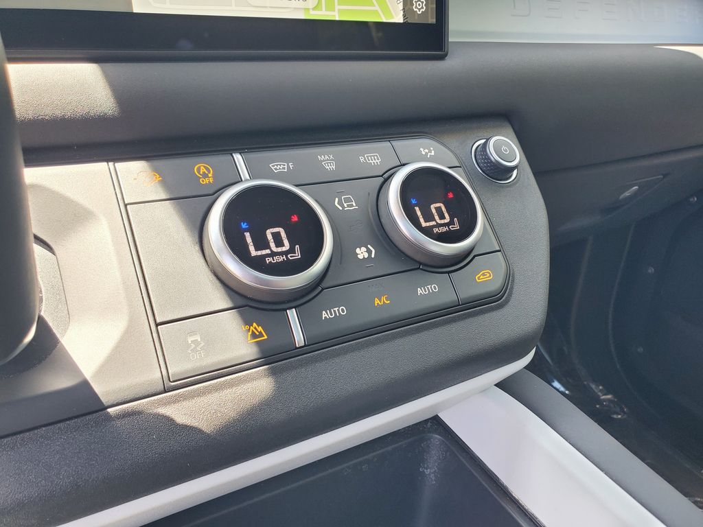 2025 Land Rover Defender