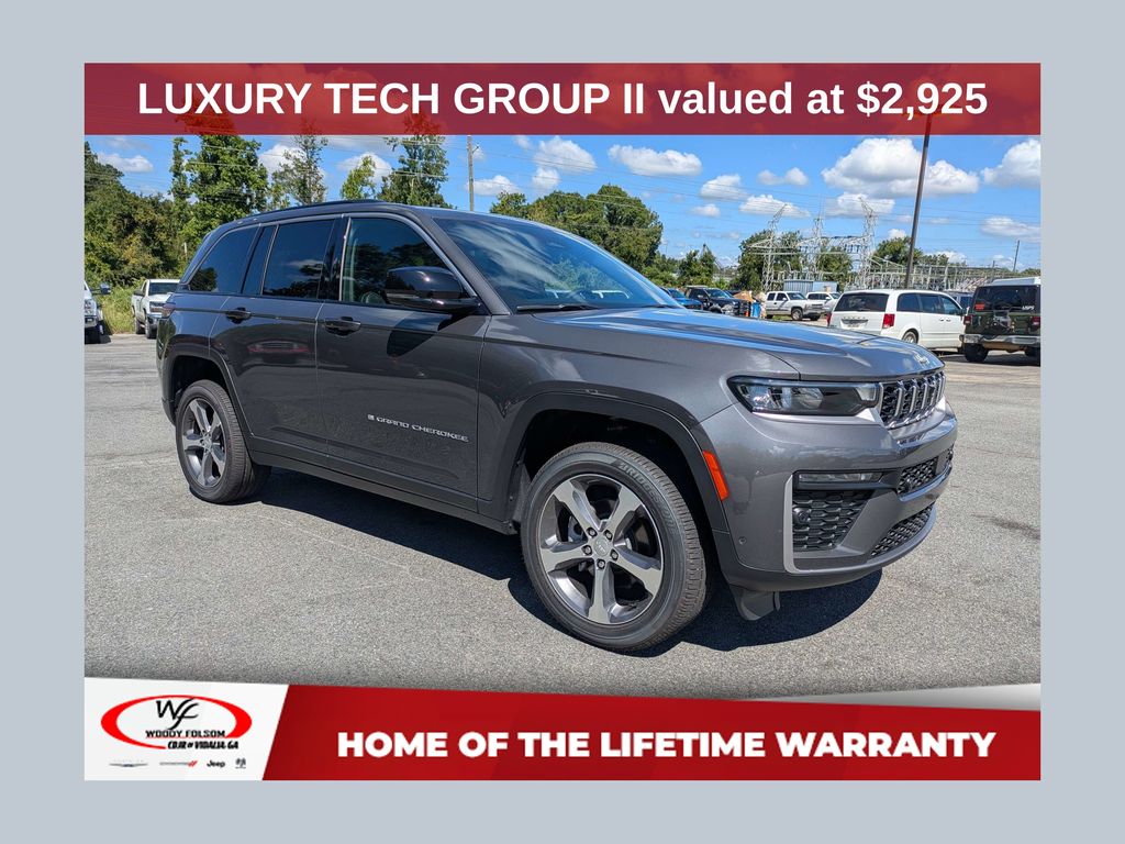 Gray Metallic 2026 Jeep Grand Cherokee SUV / Crossover 4X2 8-Speed Automatic