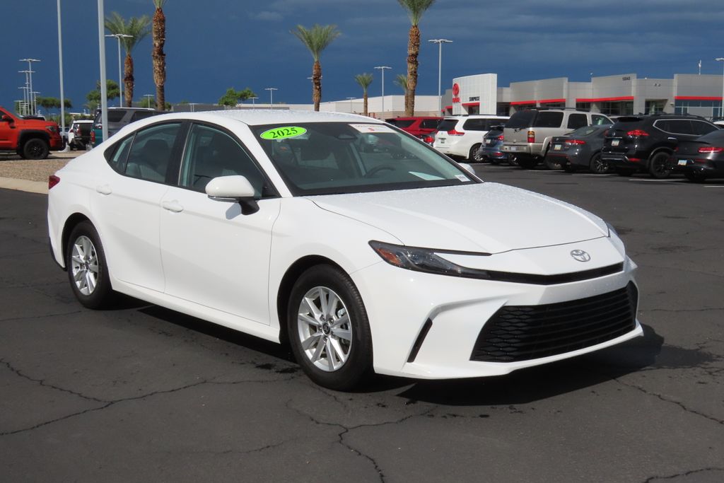 Thumbnail: 2025 Toyota Camry - 3