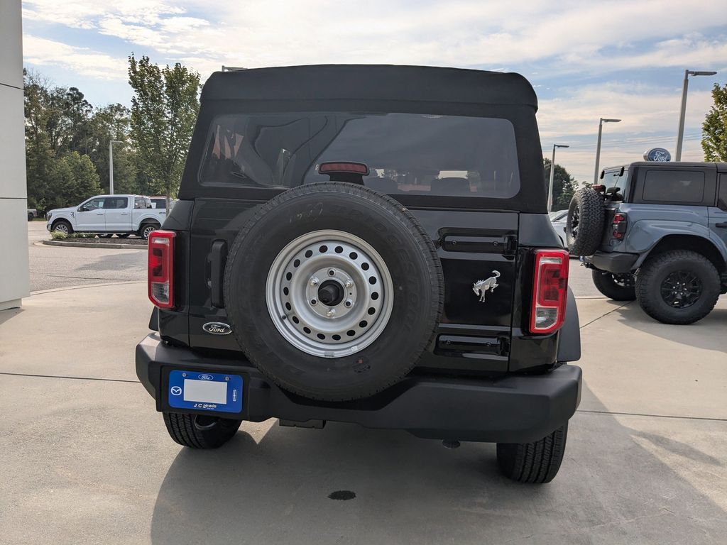2025 Ford Bronco 