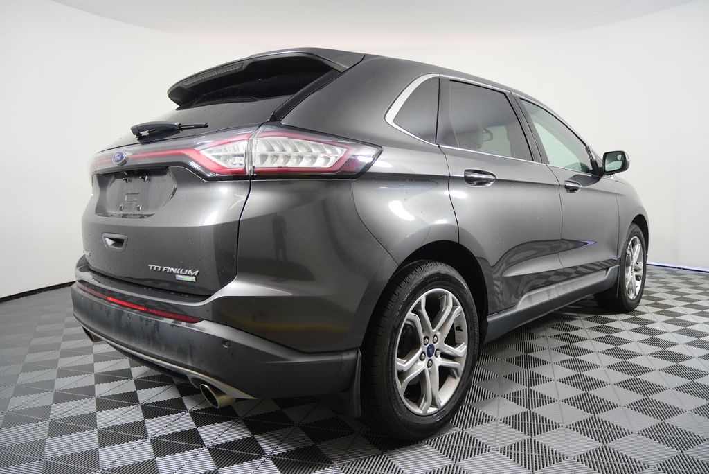 Thumbnail: 2015 Ford Edge - 3