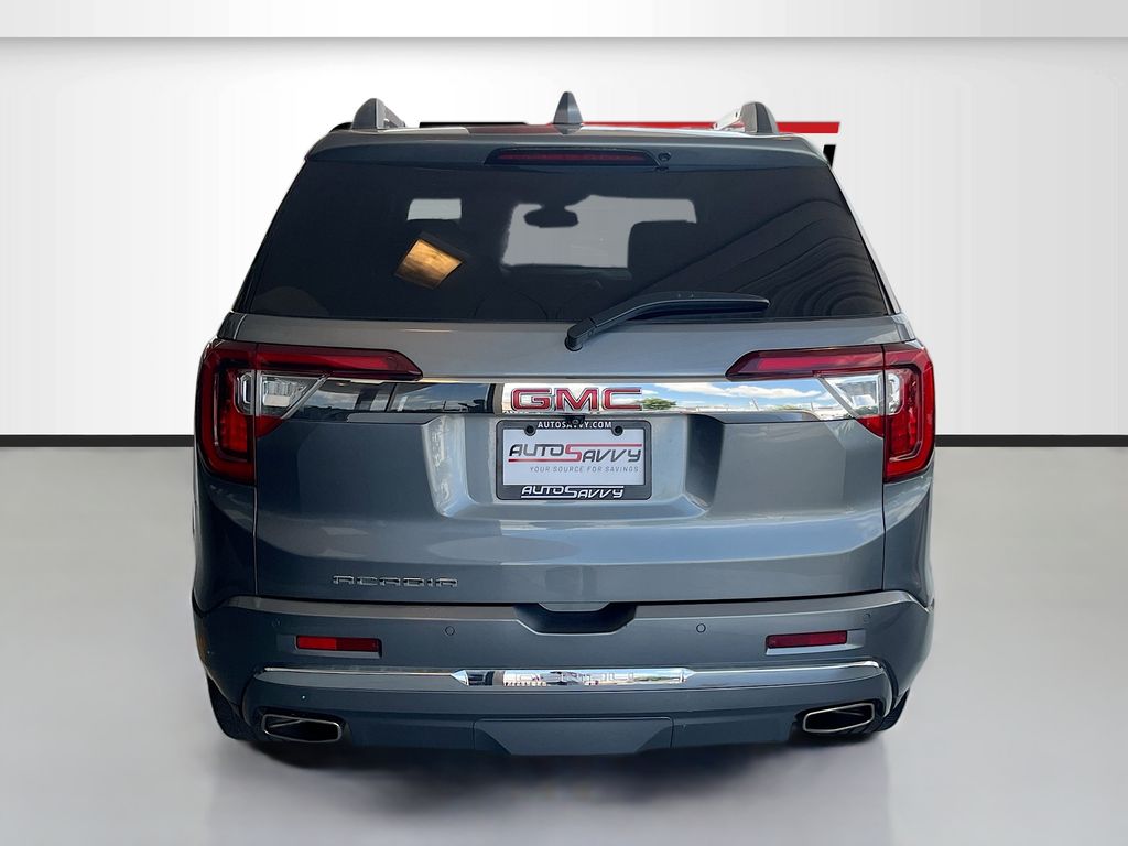 2022 GMC Acadia Denali - 5