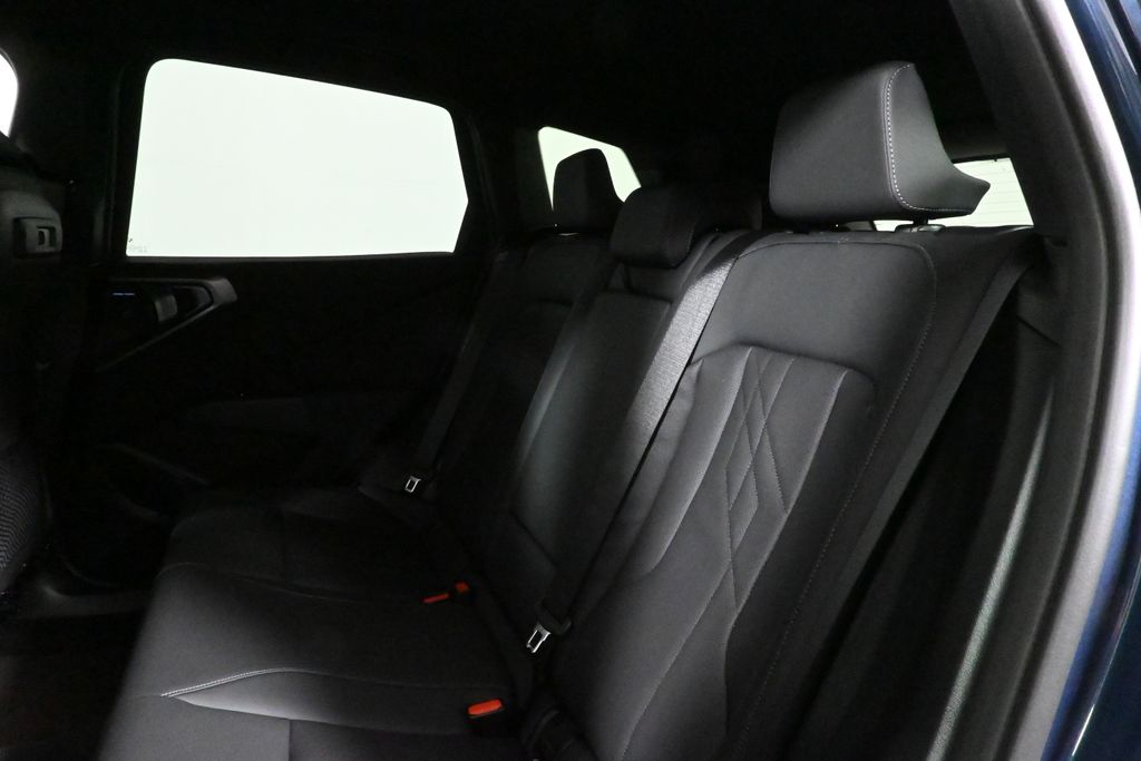 Thumbnail: 2026 BMW X3 - 4
