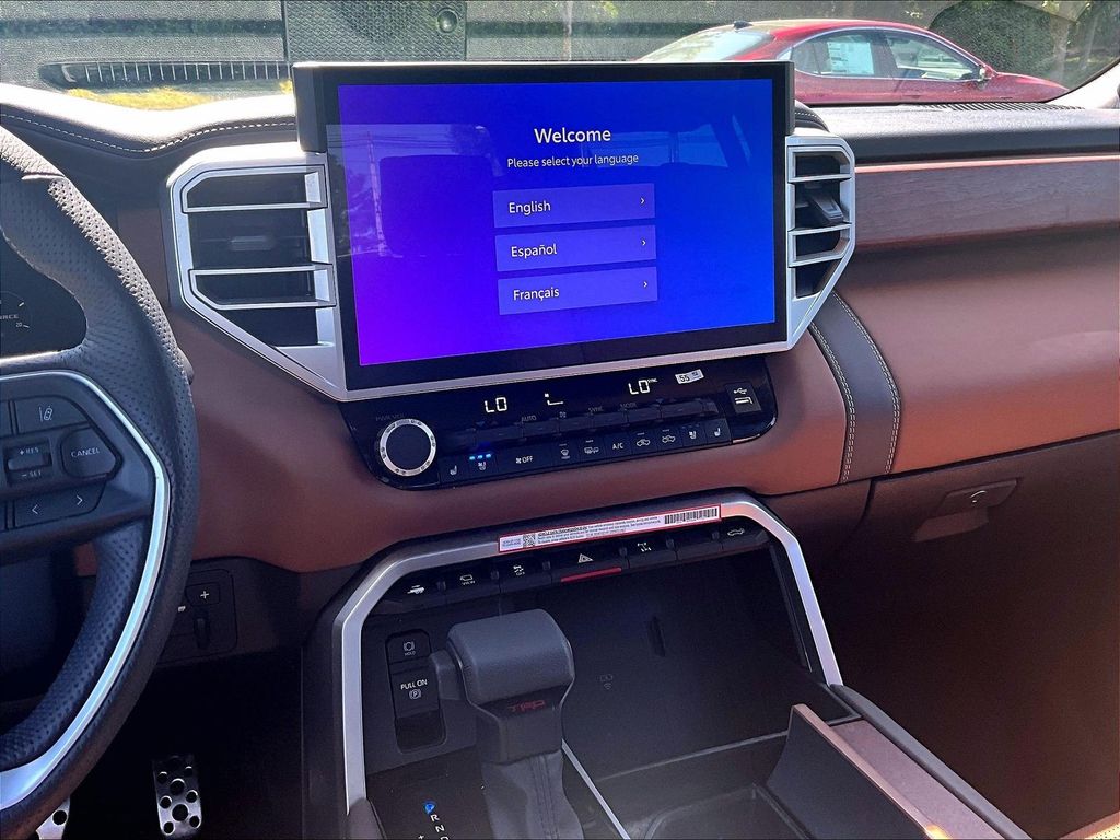 2025 Toyota Tundra — photo 18