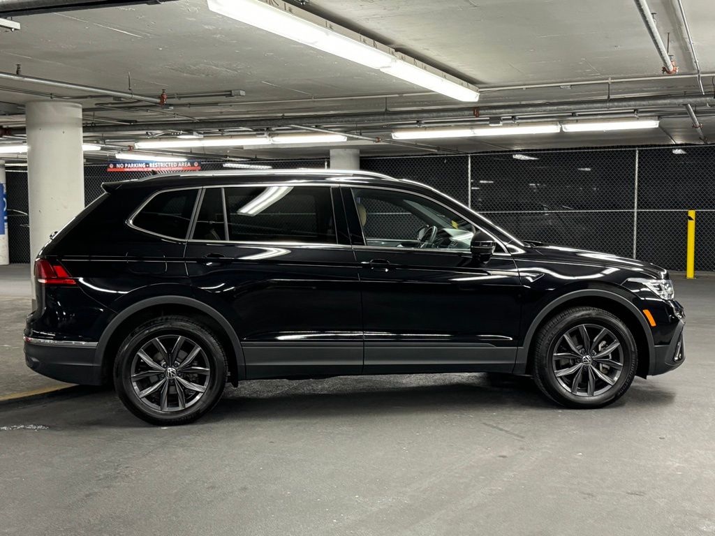 2023 Volkswagen Tiguan 2.0T SE 38