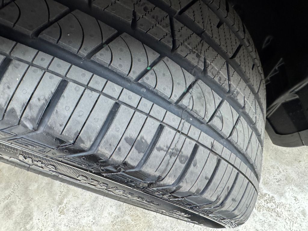 New 2026 Gray BMW xDrive50e image 32