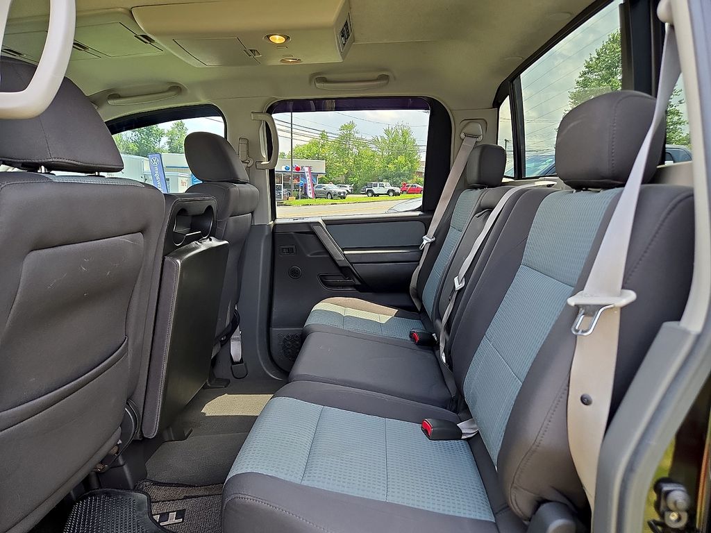 2005 Nissan Titan